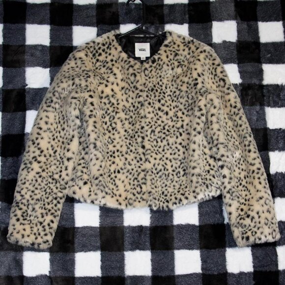 Wilder' White Leopard Cheetah Print Faux Fur Jacket NWOT Small - Picture 7 of 7